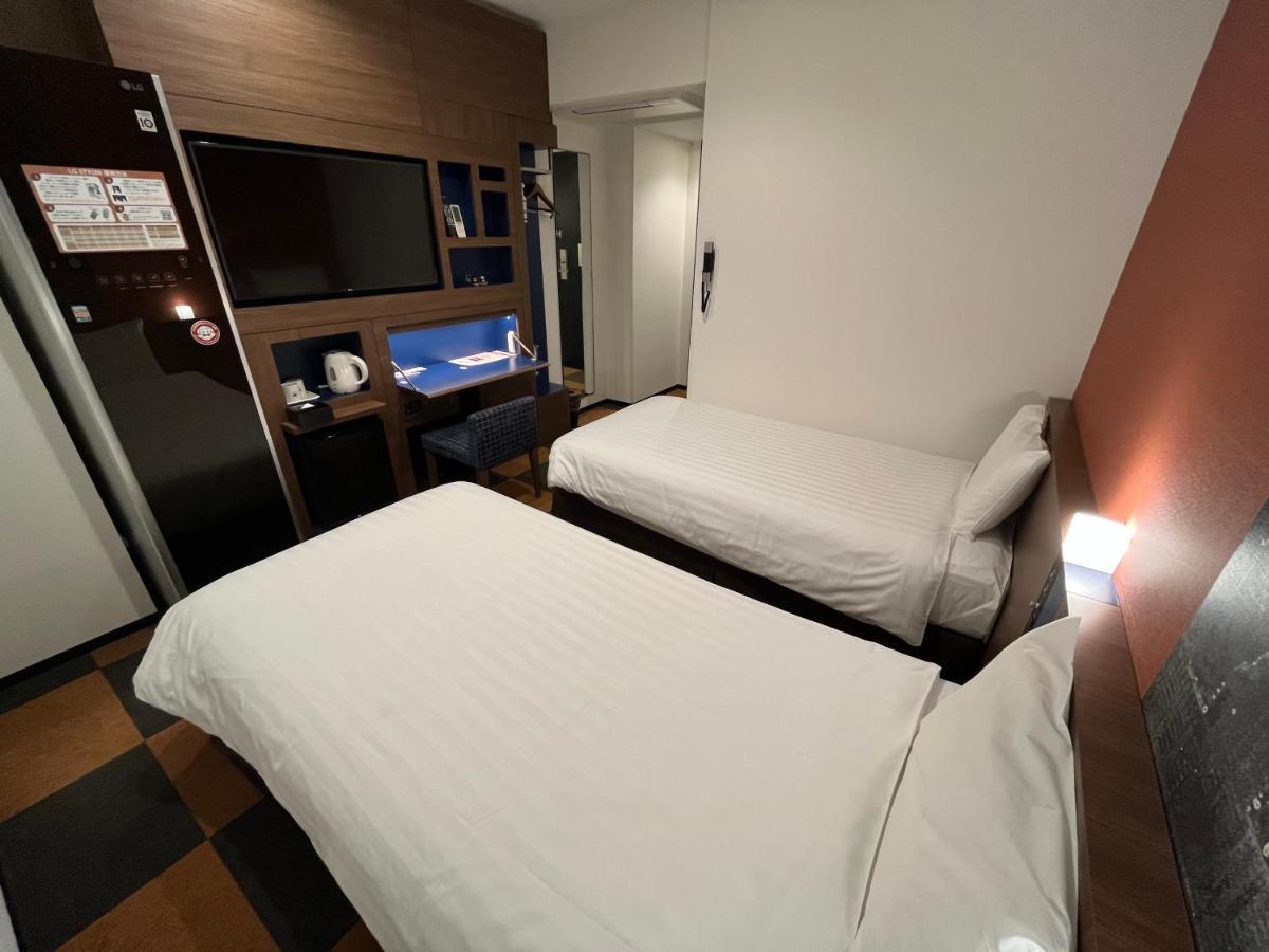 Hotell Henn Na Haneda 3*